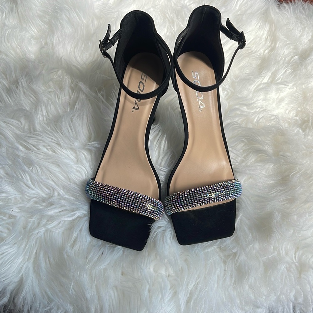 Black stoned strap heel